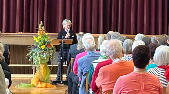 Foto: Frau Bürgermeisterin Denise Stoeckle aus Ingersheim Elsaß