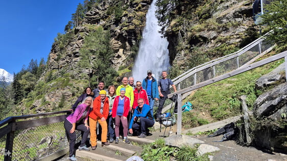 Die gut gelaunte Truppe auf einer ihrer Wanderungen